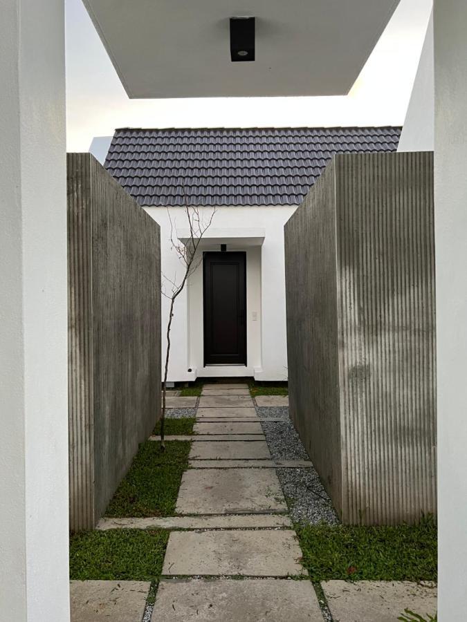 Ezu Isle Langkawi Pool Villa Pantai Cenang  Exterior foto